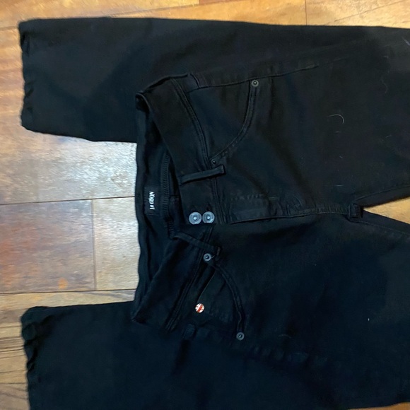 Ink black jeans,boot cut l, size 27. flat behind an issue? Not with these jeans - Picture 6 of 8